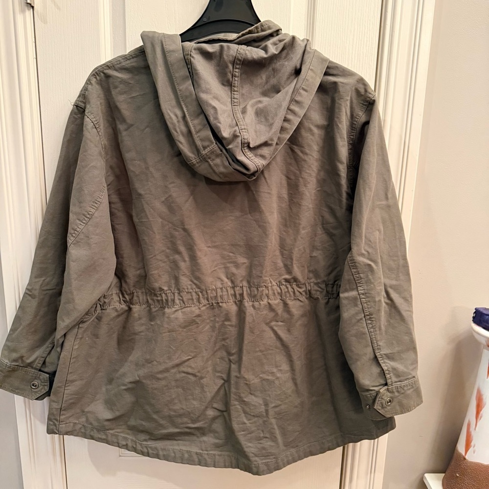 Ava & Viv olive green military-style utility jacket. Size 1x - Picture 3 of 3